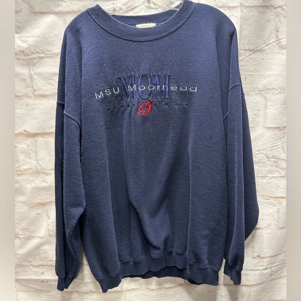 MSU Moorhead Mom Vtg. Sweatshirt‎ size XL
